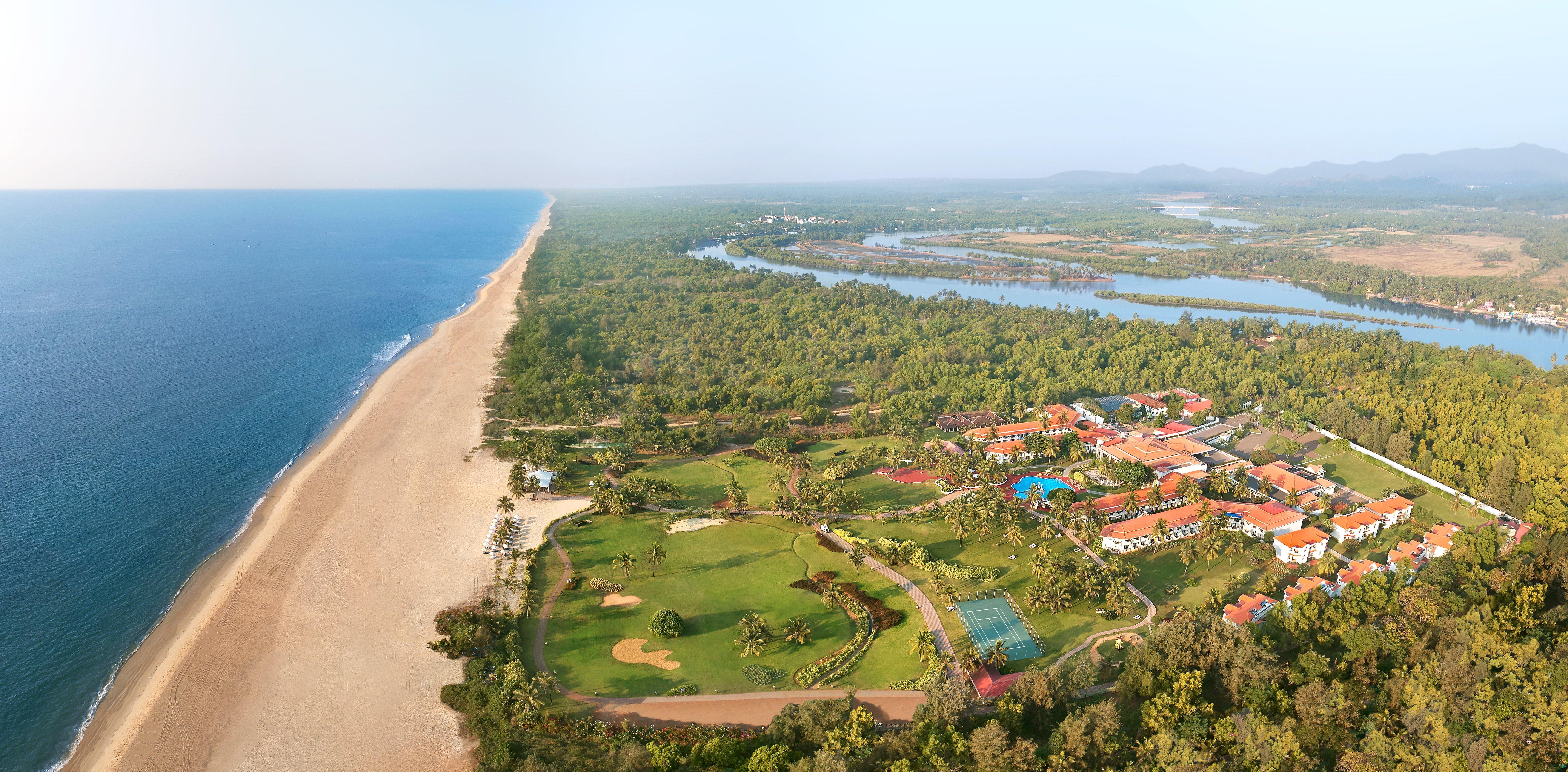 Holiday Inn Resort Goa, An Ihg Hotel Cavelossim Exterior photo